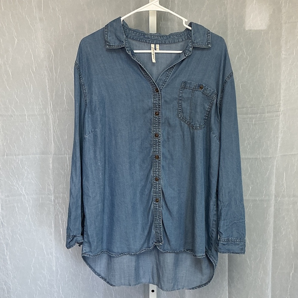 Light Blue Denim Button-Front Women's Shirt